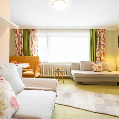 Готель Hubertus 3*