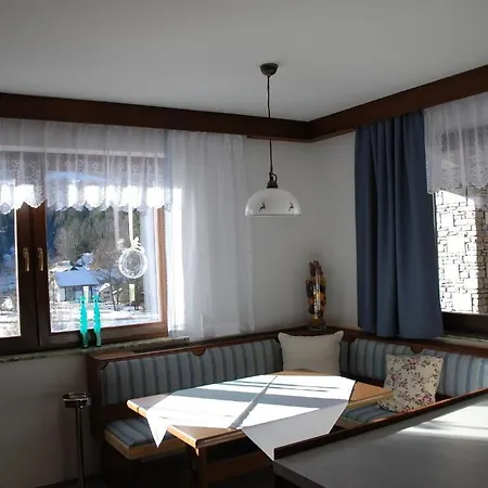 Hubertus 3*